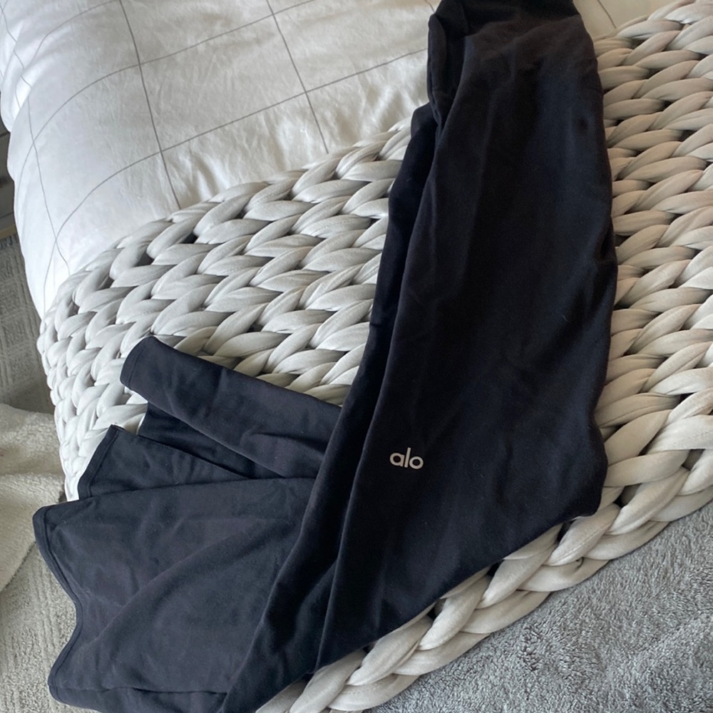 Alo flared leggings